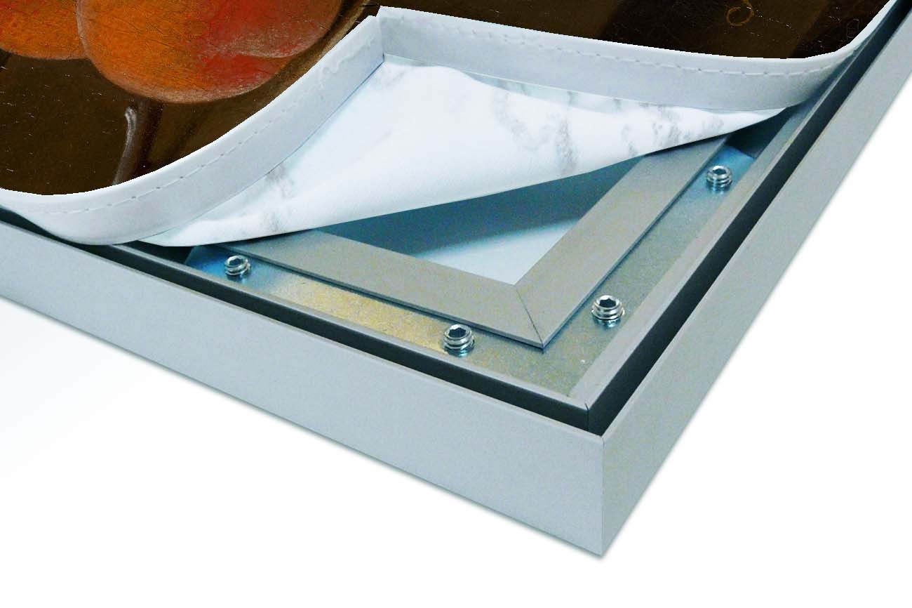 Close up textieldoek los in frame zilver