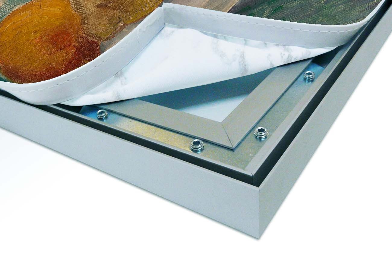 Close up textieldoek los in frame zilver