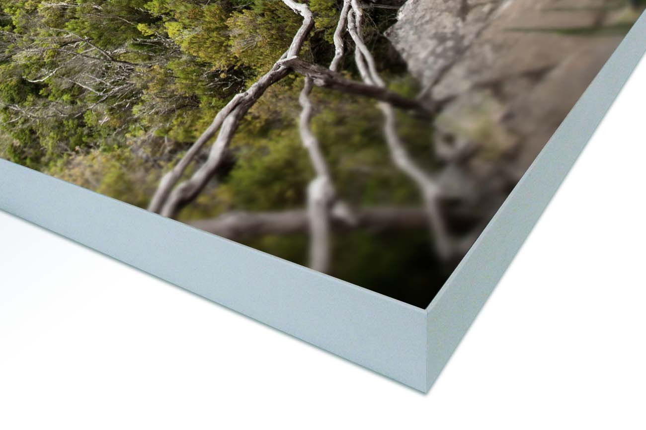 Close up textieldoek gemonteerd in frame zilver