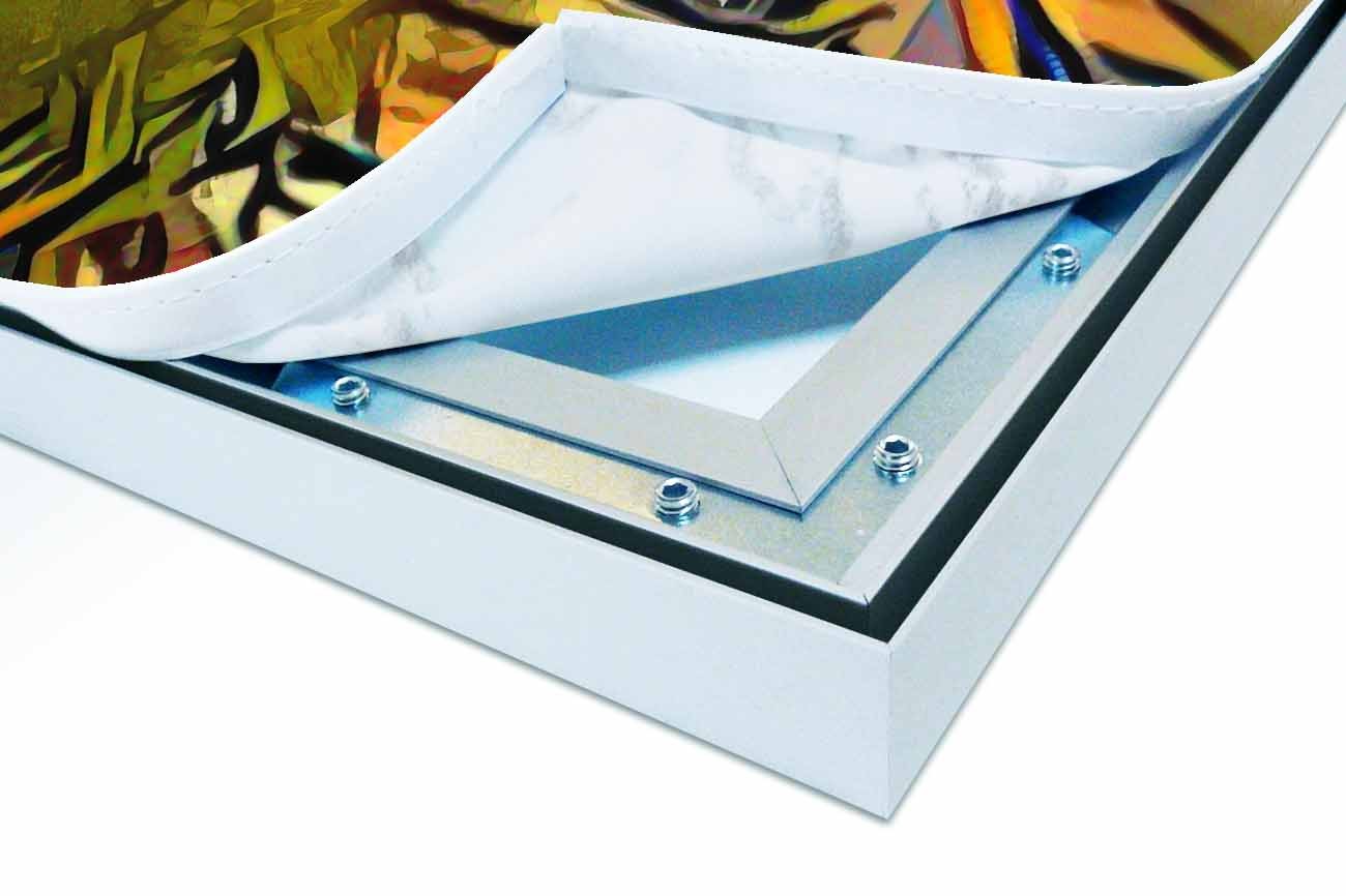 Close up textieldoek in frame gemonteerd wit