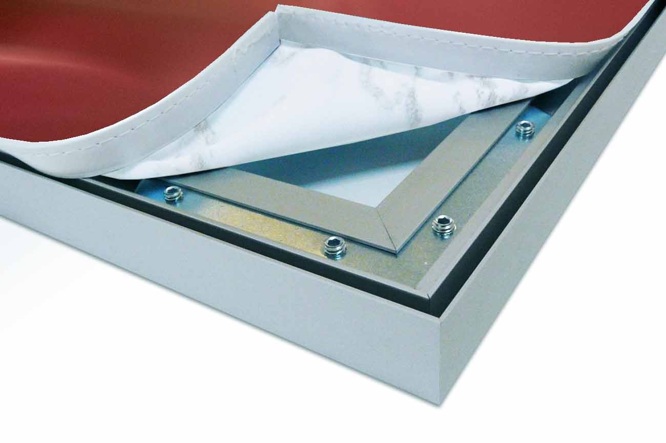 Close up textieldoek los in frame zilver