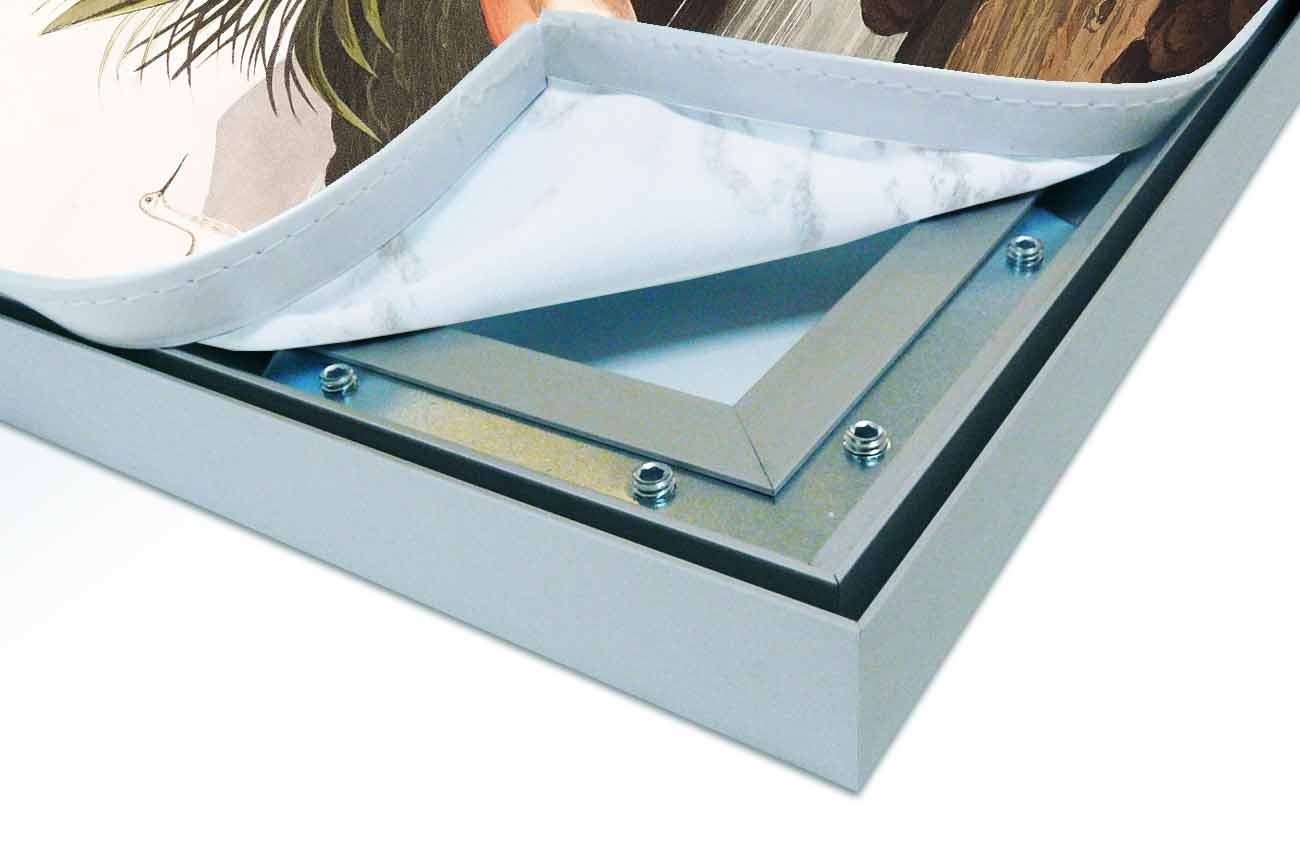 Close up textieldoek los in frame zilver