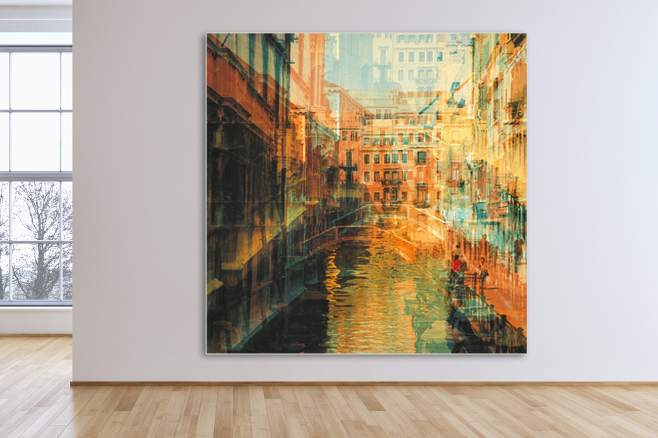 2 prachtige plaatjes uit venetië door elkaar gemixt van Gerd Weissing met als titel Venice II op textieldoek.